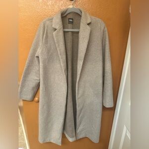 Zara Women's Elegant Gray Trench Coat